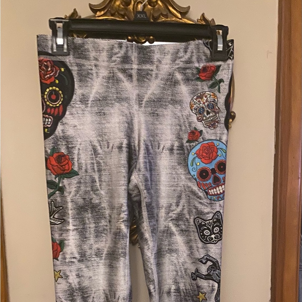 SKULL LEGGINGS